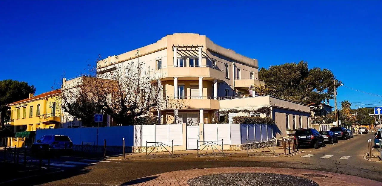 Appartement Vue Mer Avec Parking Ferme La Ciotat 0*,
