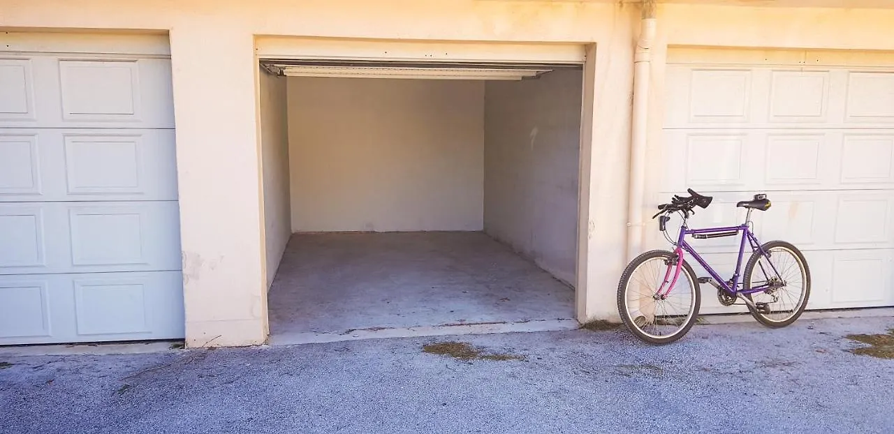 Apartment Appartement Vue Mer Avec Parking Ferme La Ciotat